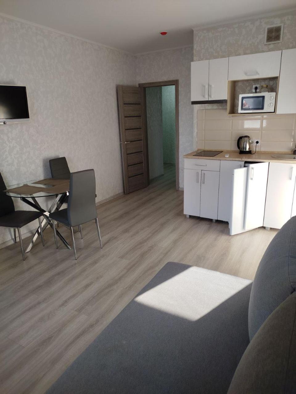 Apart-Hotel Sky Yuzhne Ngoại thất bức ảnh